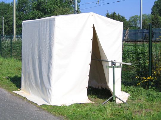 welding-tent-cube-model-open-02-web-1557919068.jpg